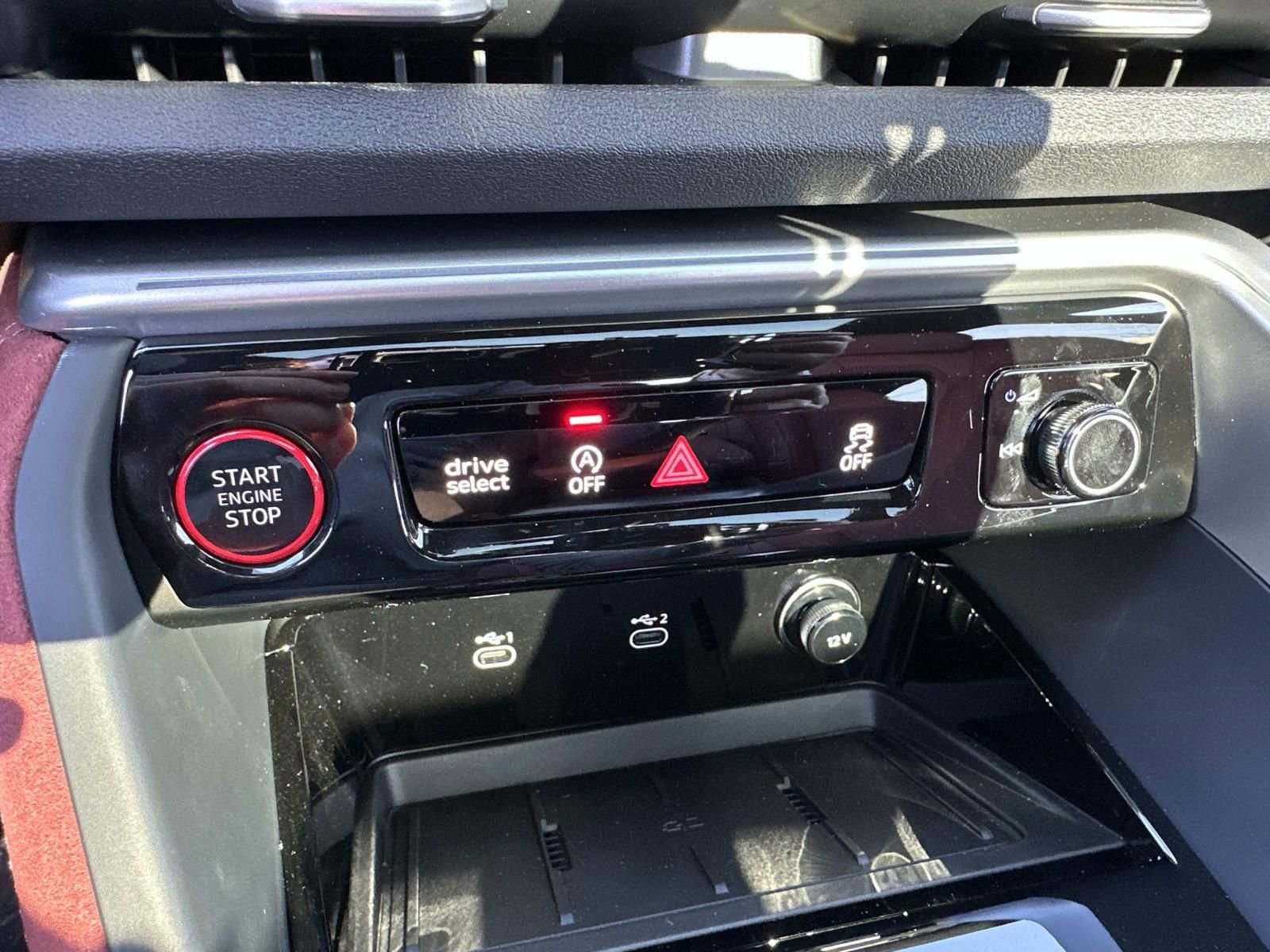 New 2025 Audi SQ5 Premium Plus image 21