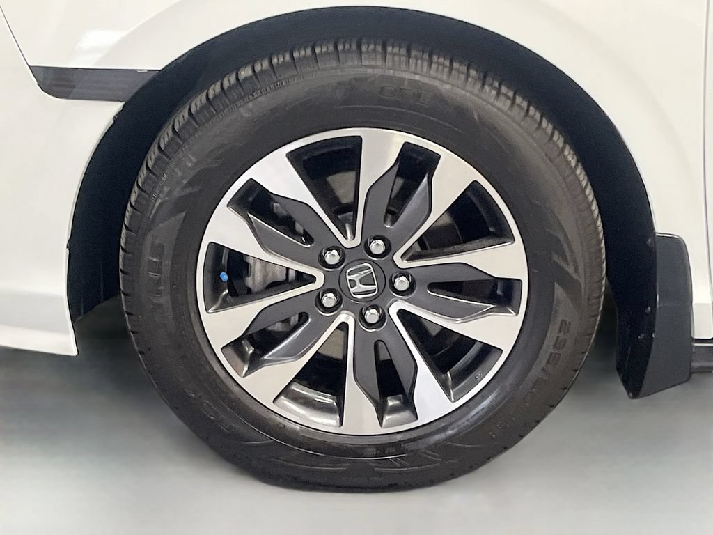 Used 2024 Honda Odyssey EX-L image 32