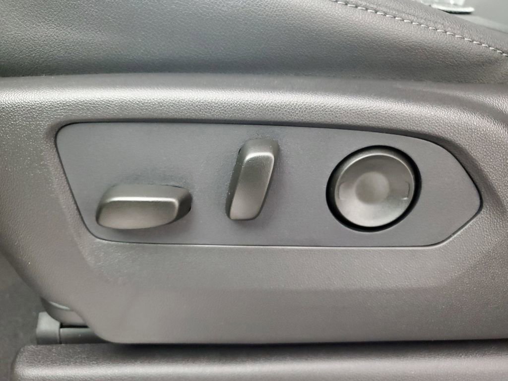 New 2026 Chevrolet Silverado 2500 LTZ w/ LTZ Premium Package image 30