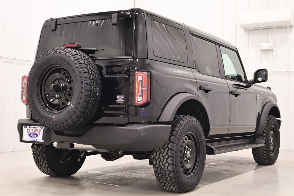 New 2026 Ford Bronco Outer Banks image 9