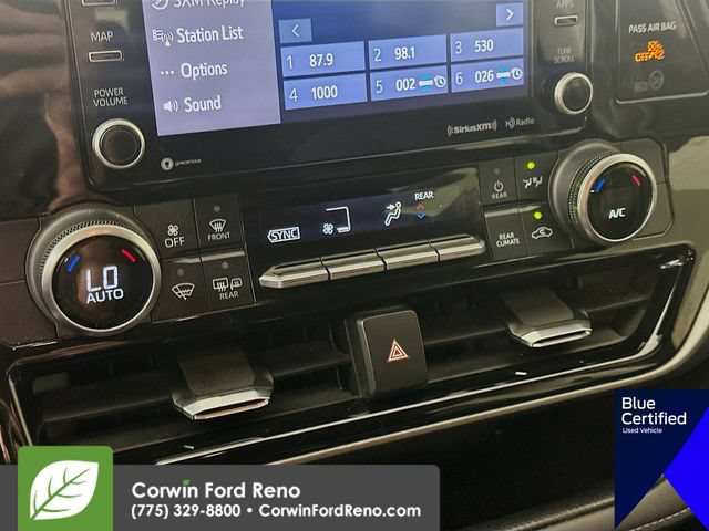 Used 2022 Toyota Highlander LE AWD/4WD image 18