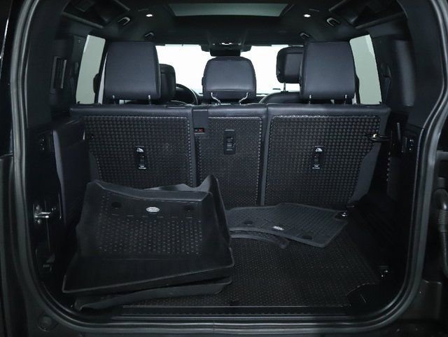 Used 2022 Land Rover Defender 110 X-Dynamic HSE AWD/4WD image 35