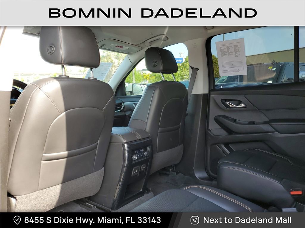 Used 2021 Chevrolet Traverse Premier image 11