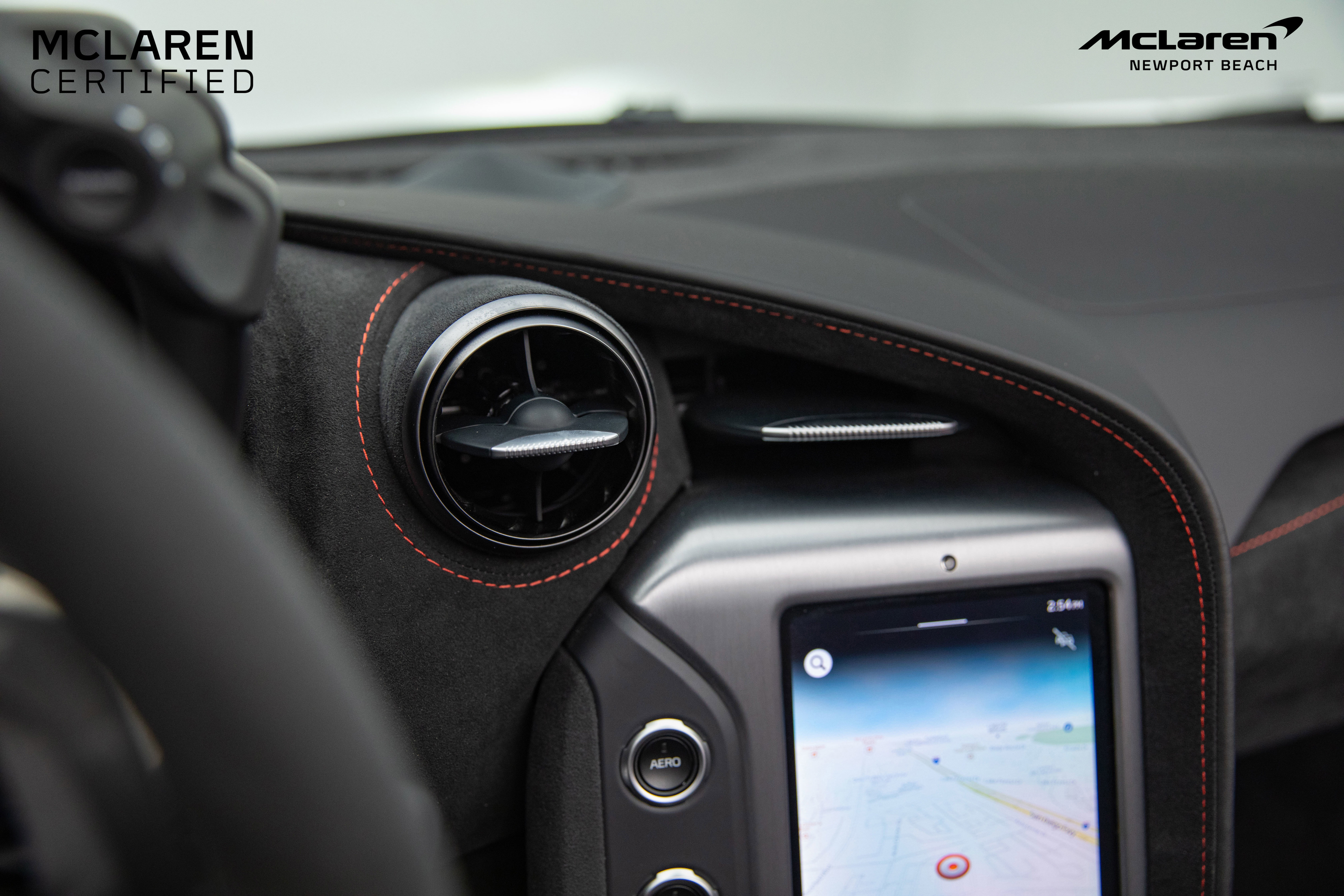 Used 2024 McLaren 750S Spider image 31