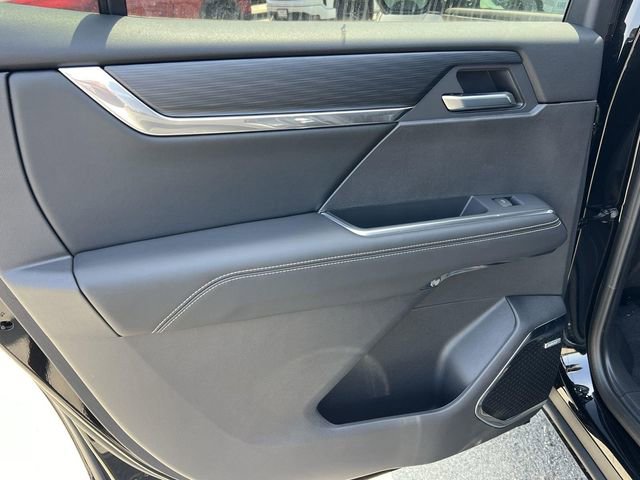 New 2025 GMC Acadia Elevation image 24