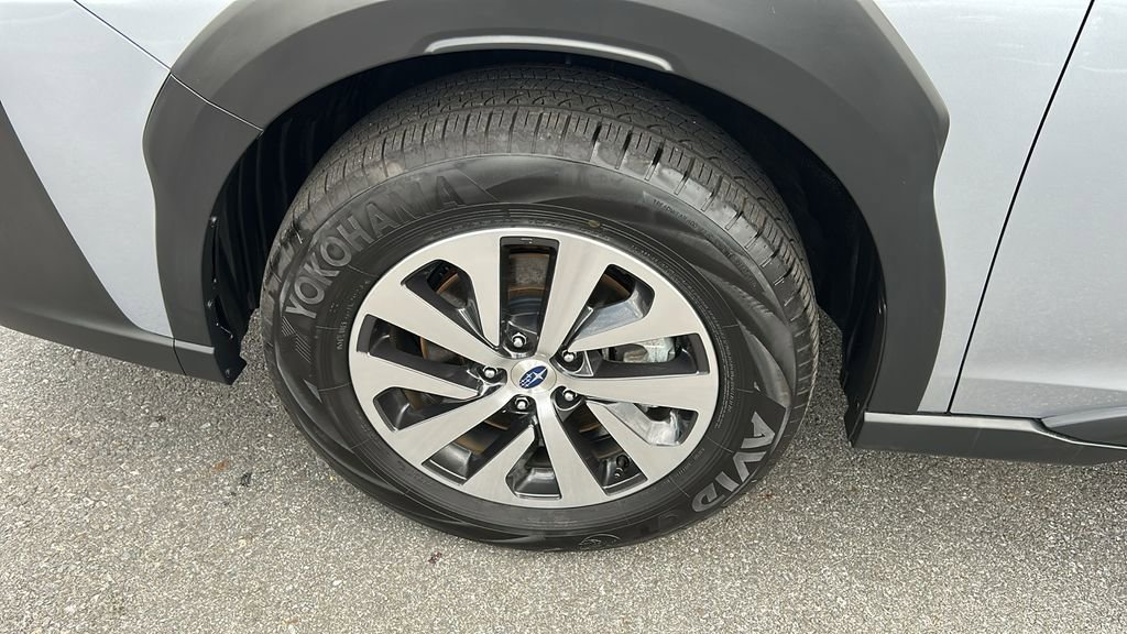 Certified 2024 Subaru Outback Premium image 5