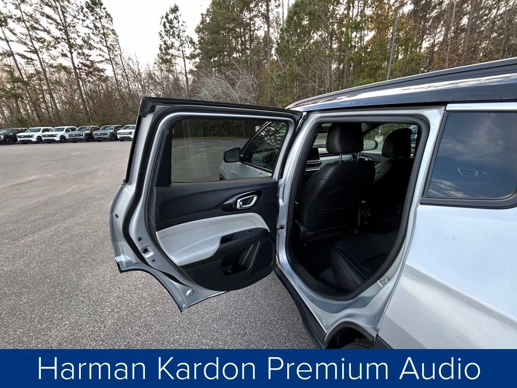 Used 2024 Jeep Compass Limited image 15