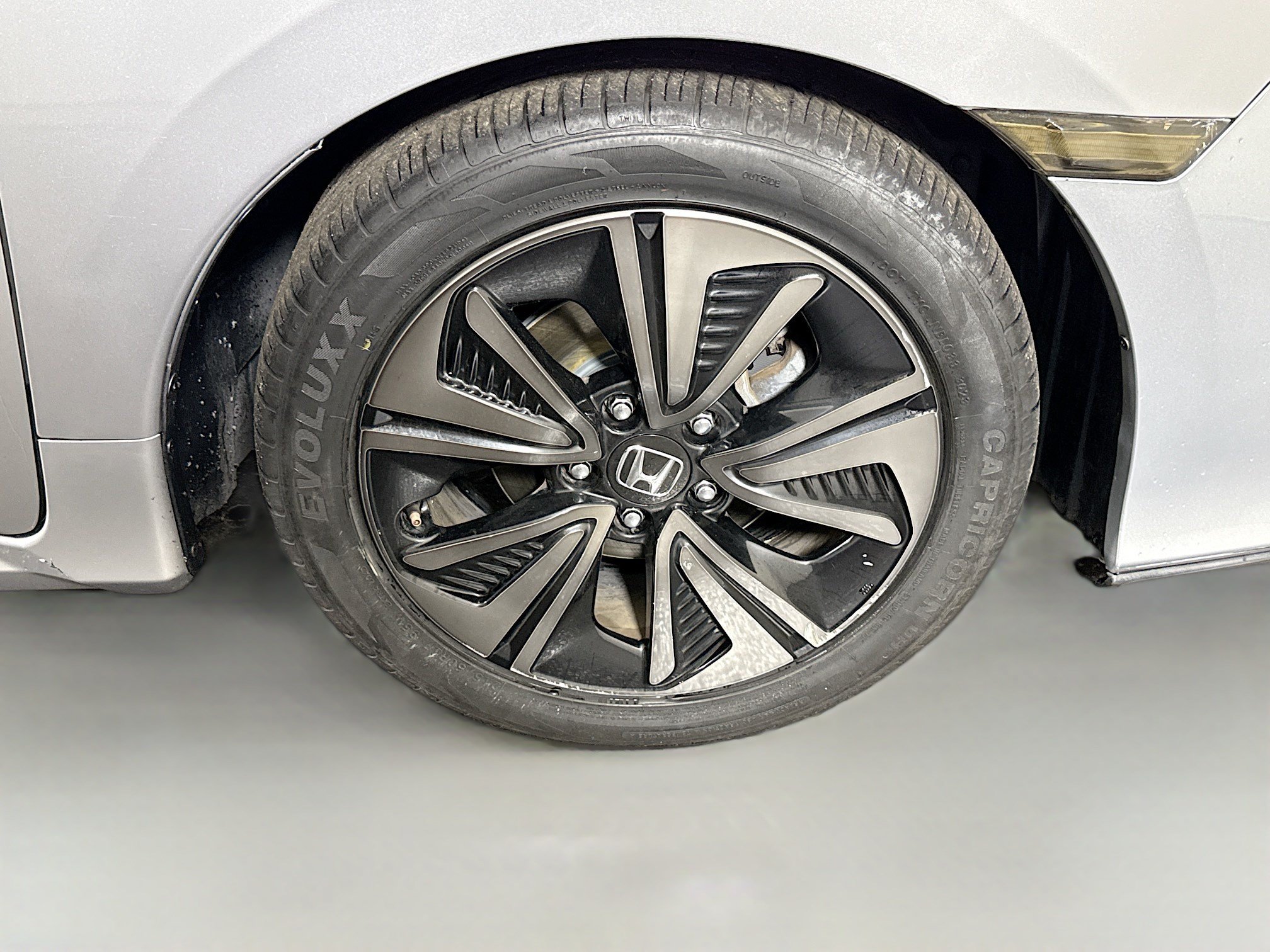 Used 2018 Honda Civic EX image 32