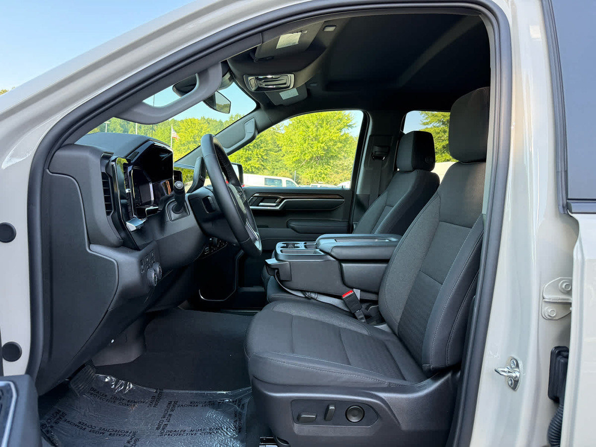 Used 2026 Chevrolet Silverado 1500 RST w/ RST Select Package AWD/4WD image 11