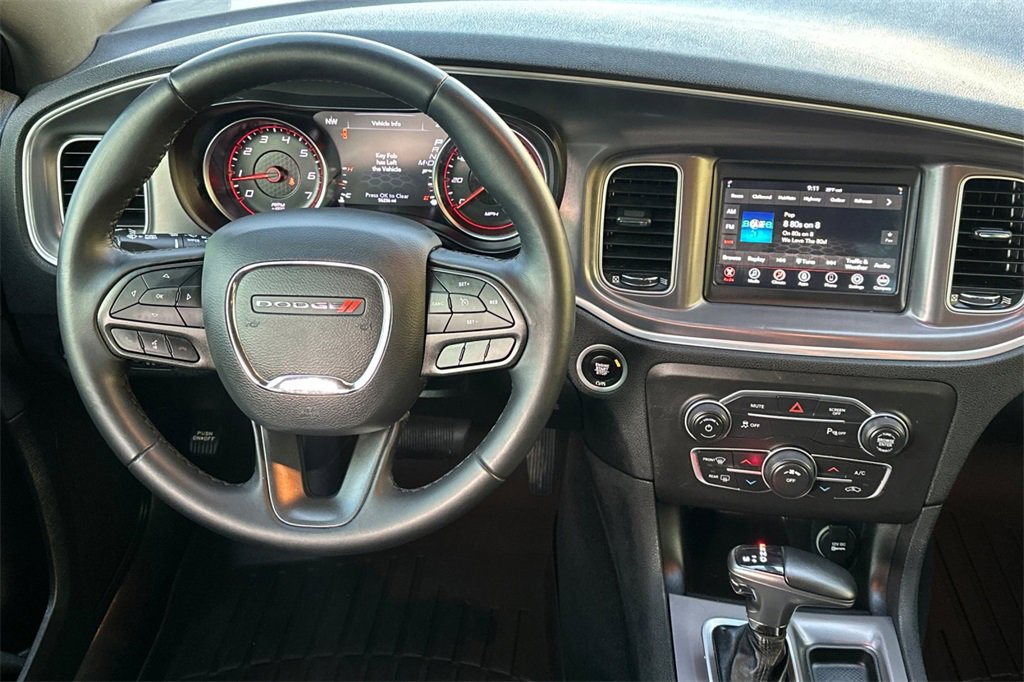 Used 2021 Dodge Charger SXT image 15