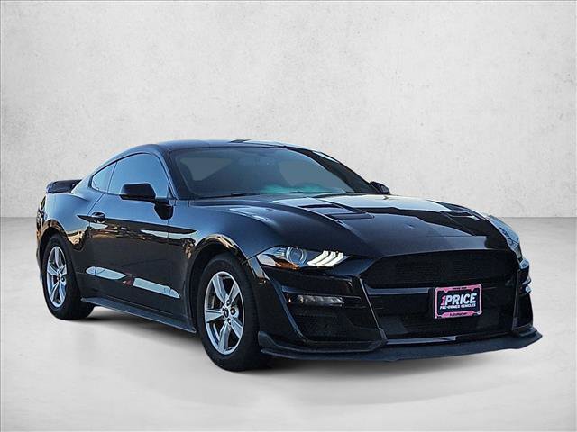 Used 2020 Ford Mustang Coupe RWD image 3