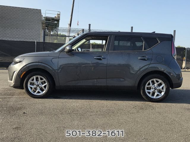 Used 2024 Kia Soul LX w/ Option Group 015 FWD video 2