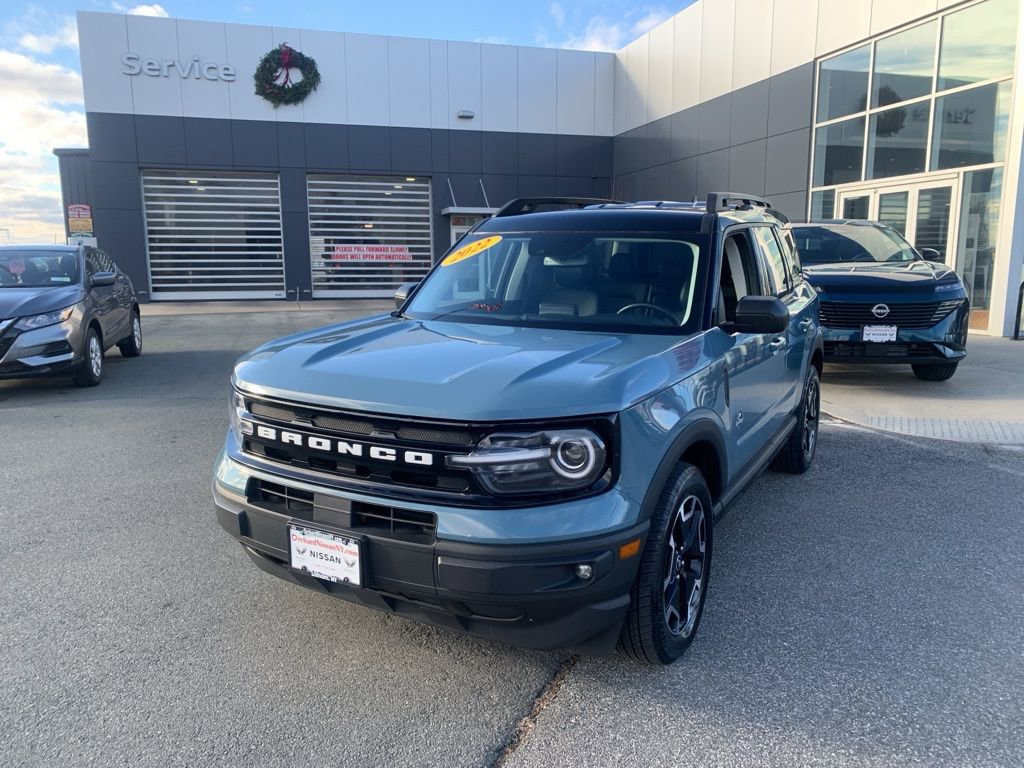 Used 2022 Ford Bronco Sport Outer Banks w/ Tech Package image 3
