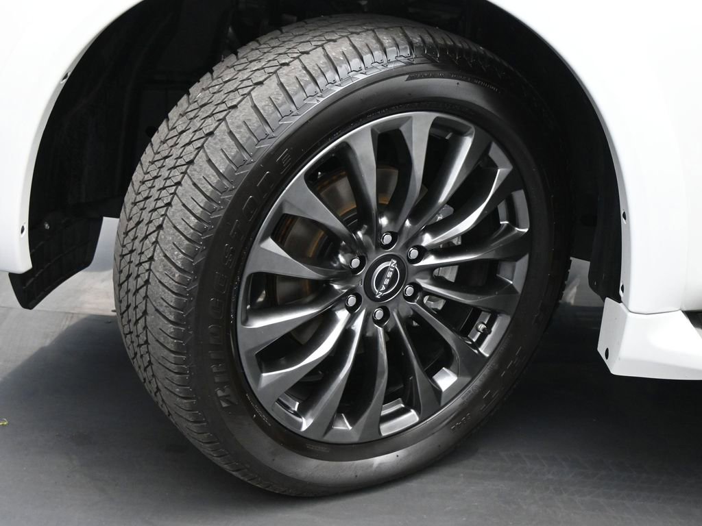 Used 2024 Nissan Armada Platinum w/ Captain's Chairs Package image 25