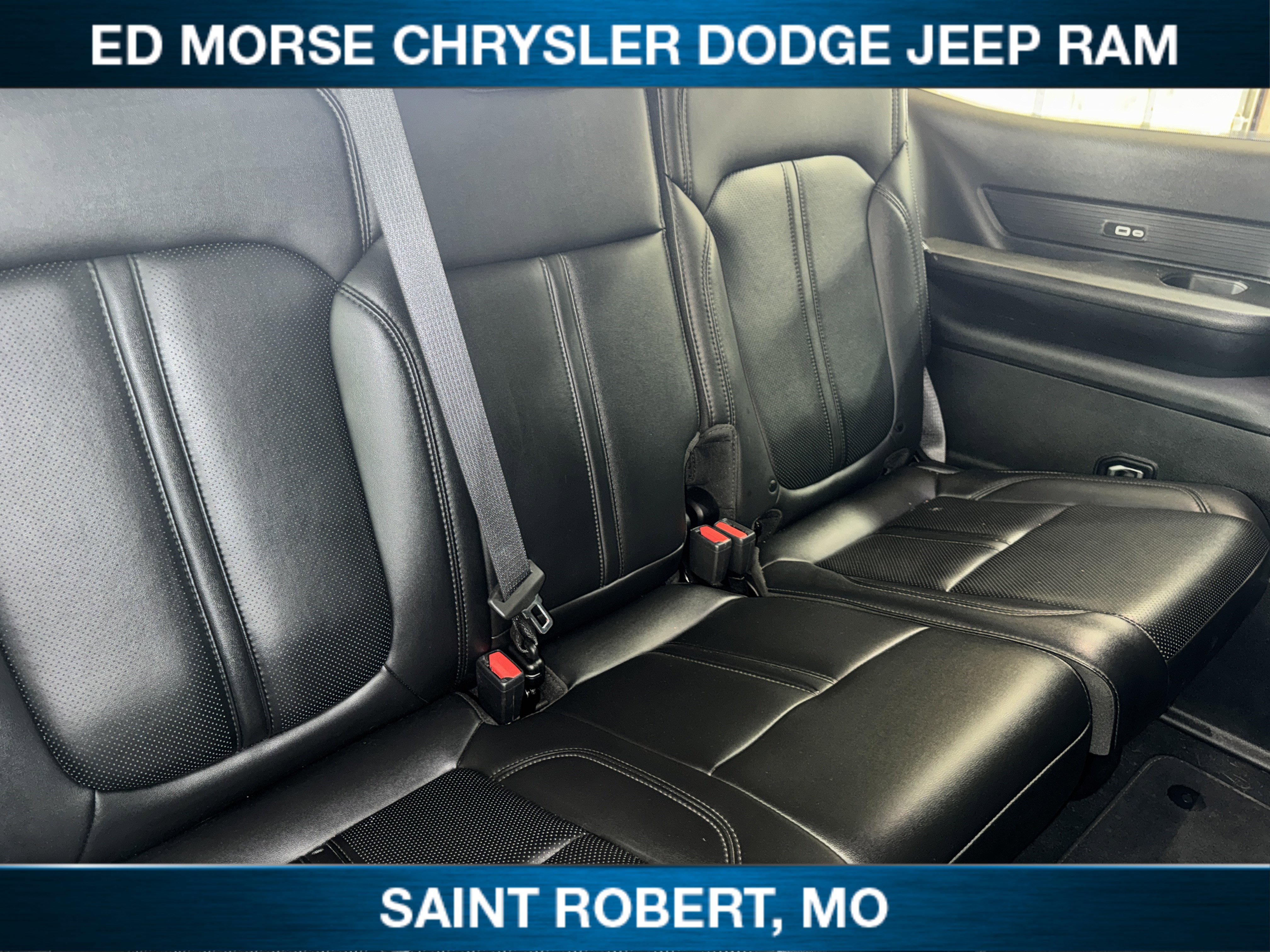 Used 2023 Jeep Wagoneer 4WD image 30