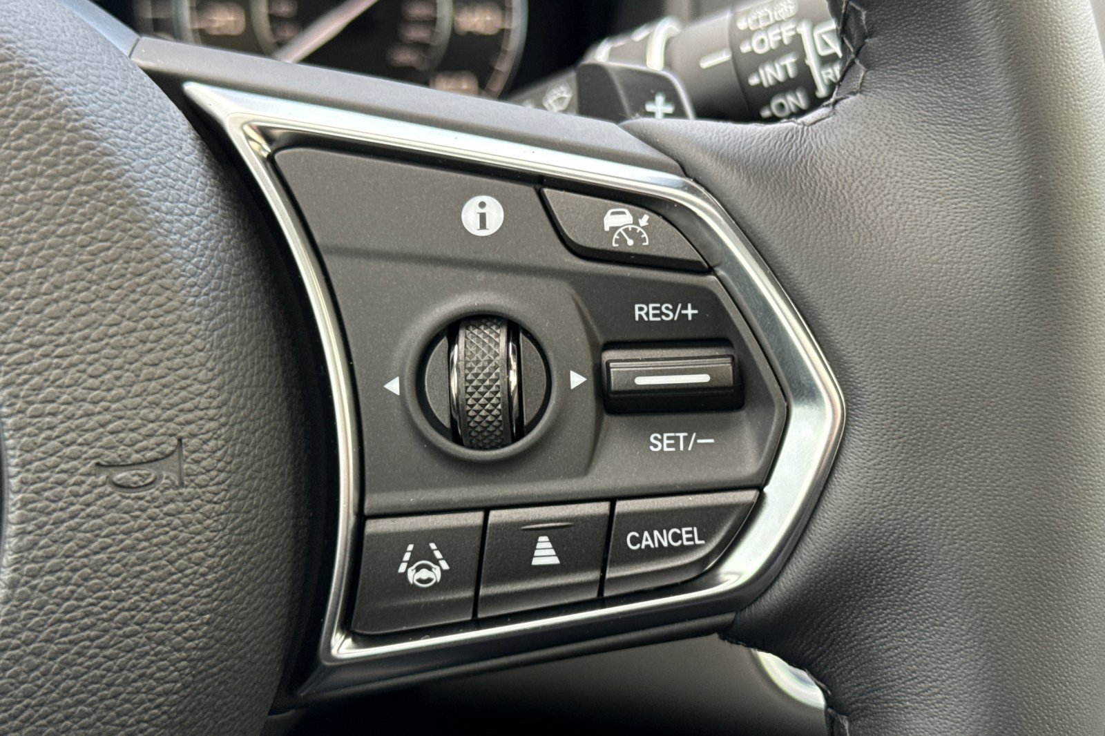 New 2026 Acura RDX w/ Technology Package AWD/4WD image 27
