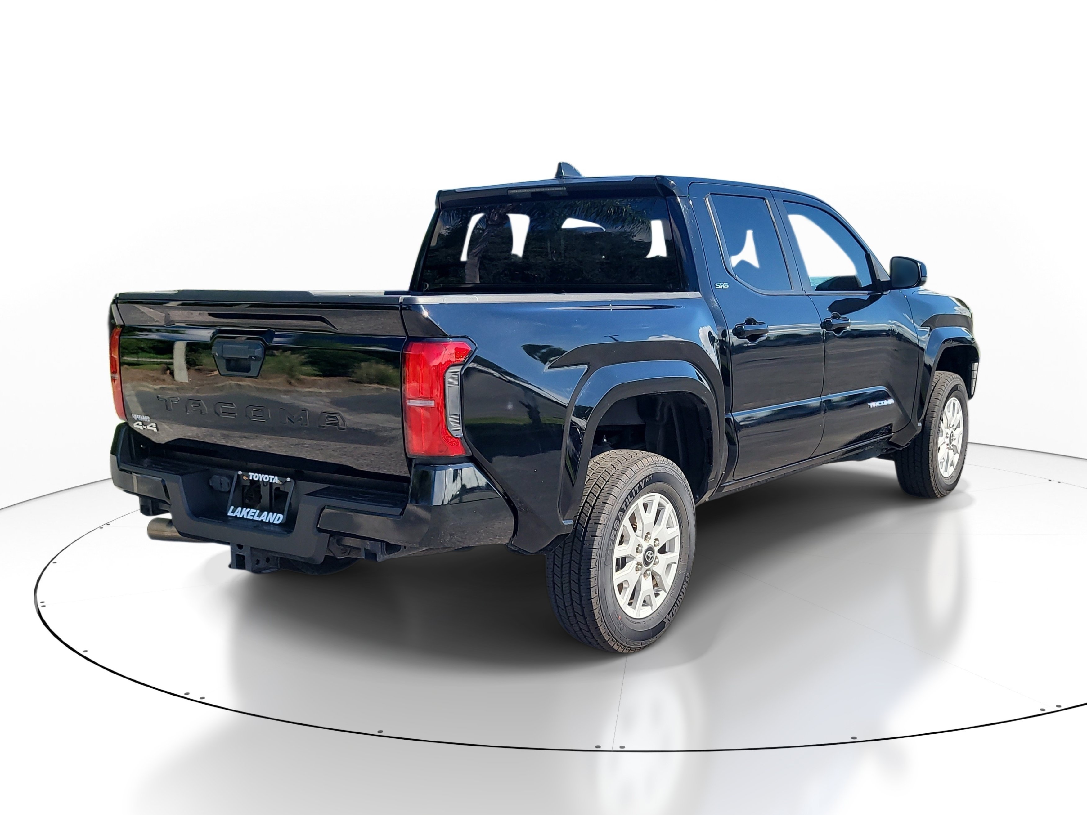 Certified 2024 Toyota Tacoma SR5 AWD/4WD image 7