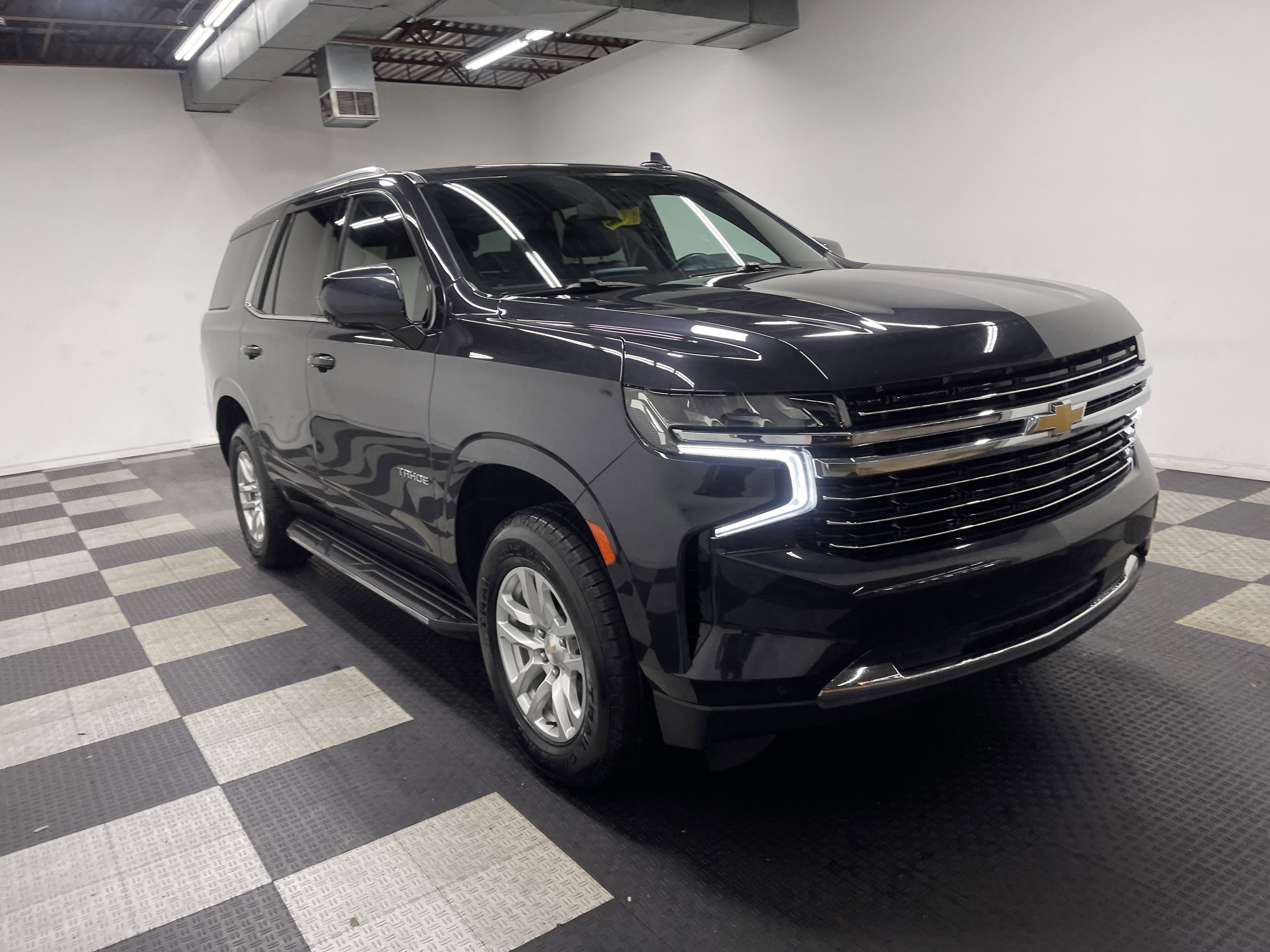 Used 2024 Chevrolet Tahoe LT image 6