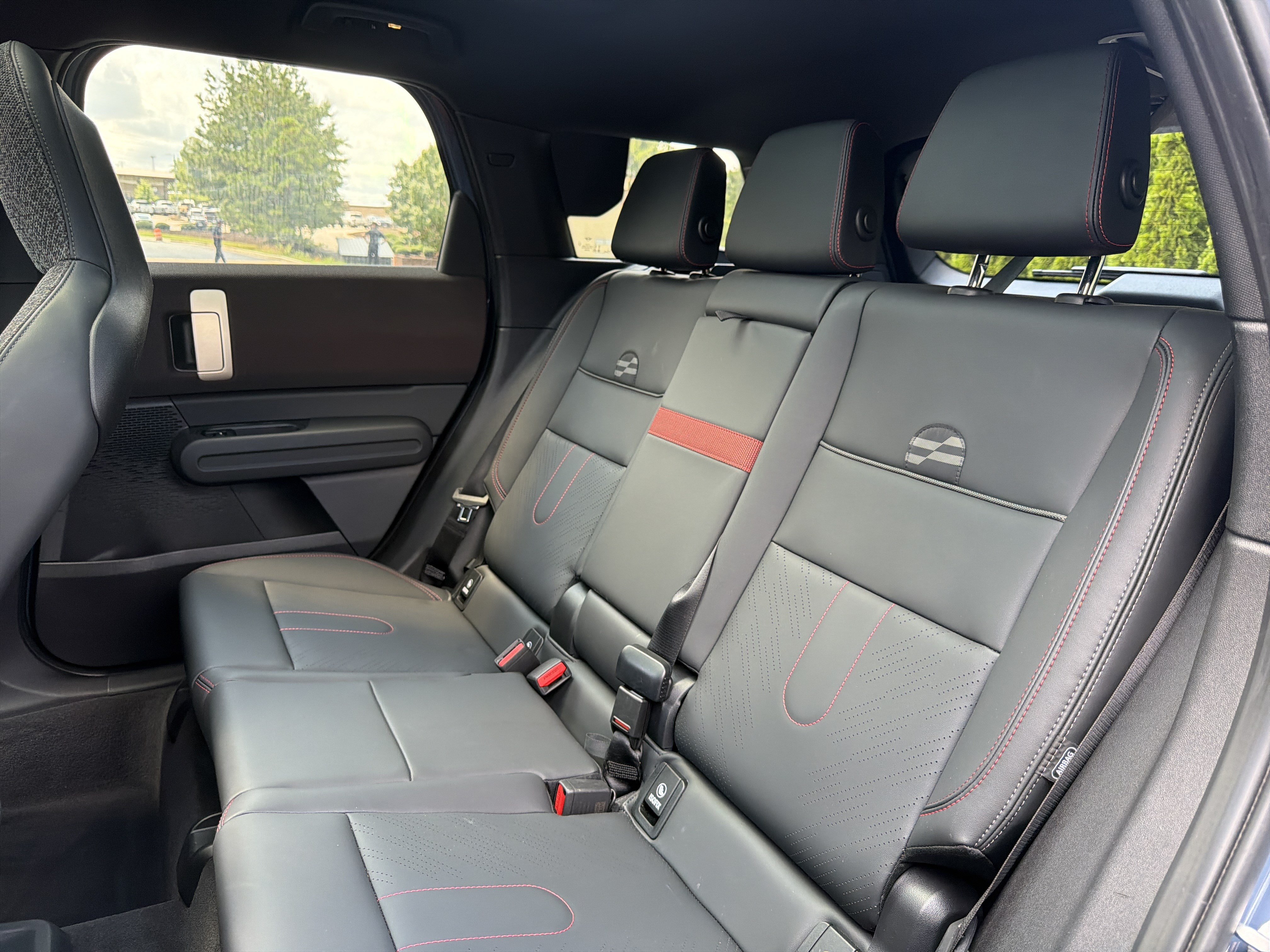 Used 2025 MINI Cooper Countryman John Cooper Works w/ Comfort Package Max AWD/4WD image 9