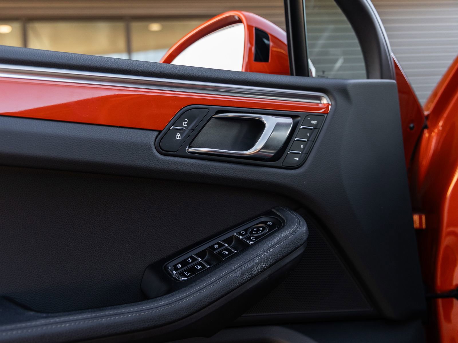 Certified 2024 Porsche Macan S image 24