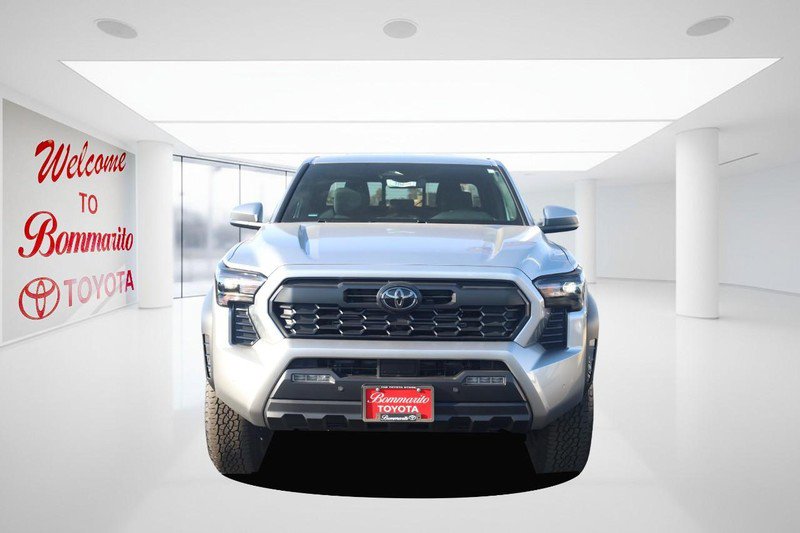 New 2025 Toyota Tacoma TRD Off-Road image 3