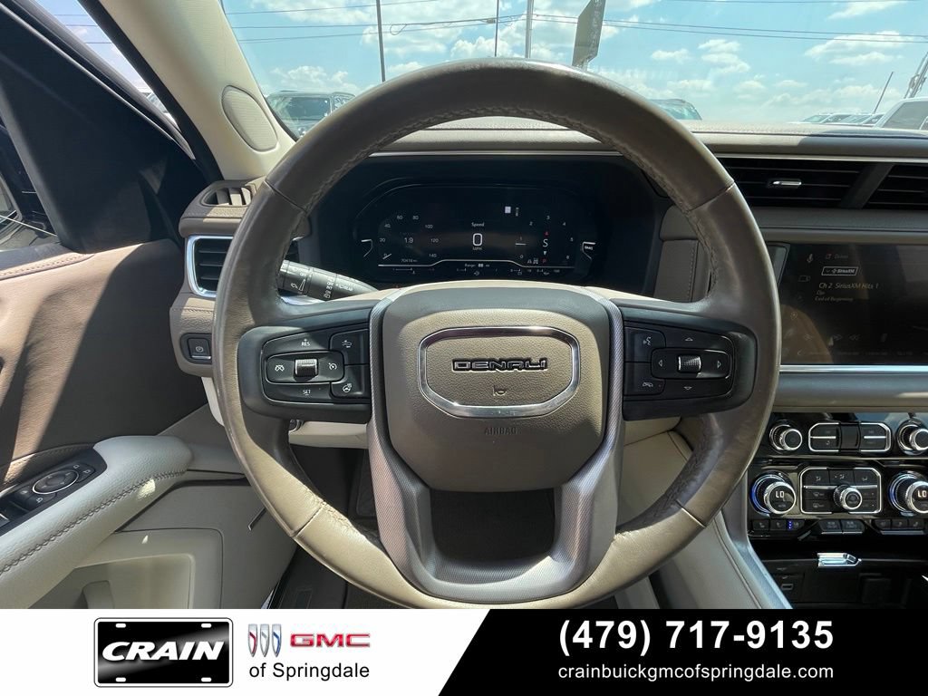 Used 2023 GMC Yukon Denali AWD/4WD image 14