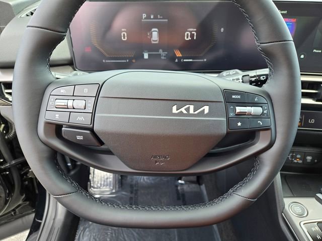 New 2026 Kia Sportage EX FWD image 16