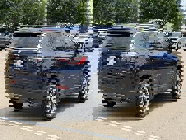 Used 2020 Jeep Compass Limited image 4