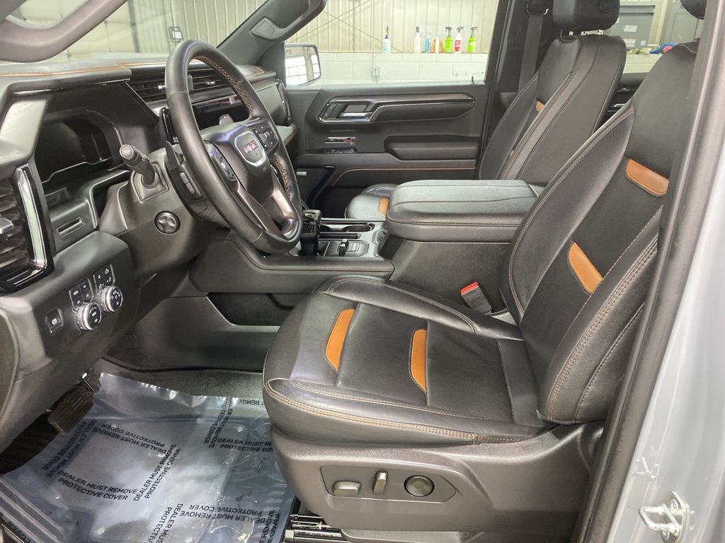 Certified 2024 GMC Sierra 1500 AT4 w/ AT4 Premium Package AWD/4WD image 41