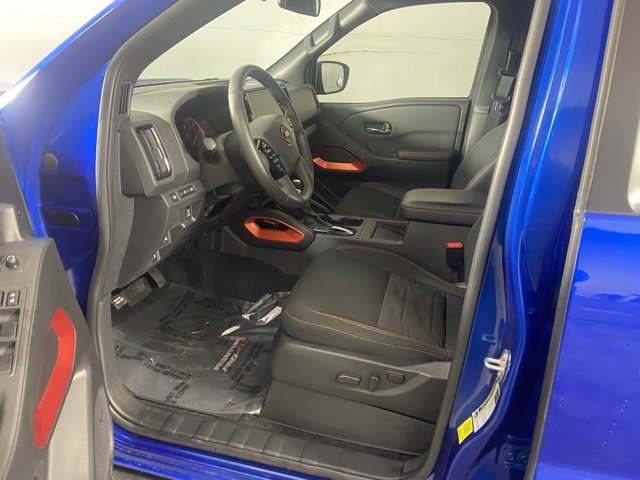 Used 2025 Nissan Frontier PRO-4X w/ Pro Convenience Package image 18