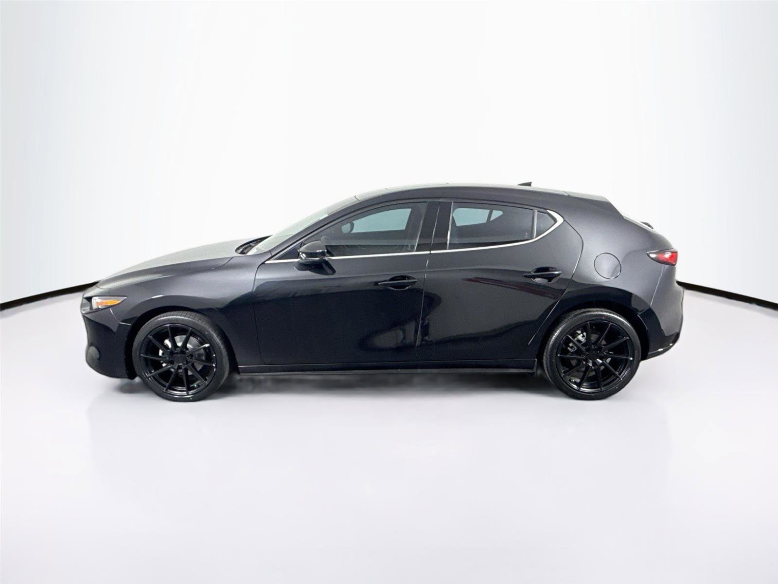 Used 2022 MAZDA MAZDA3 s FWD image 14