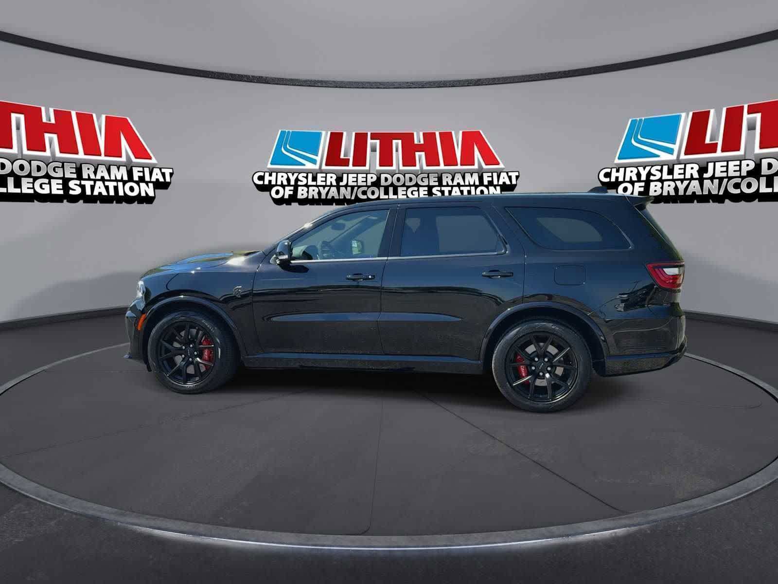 Used 2026 Dodge Durango SRT Hellcat w/ Premium Group AWD/4WD image 5