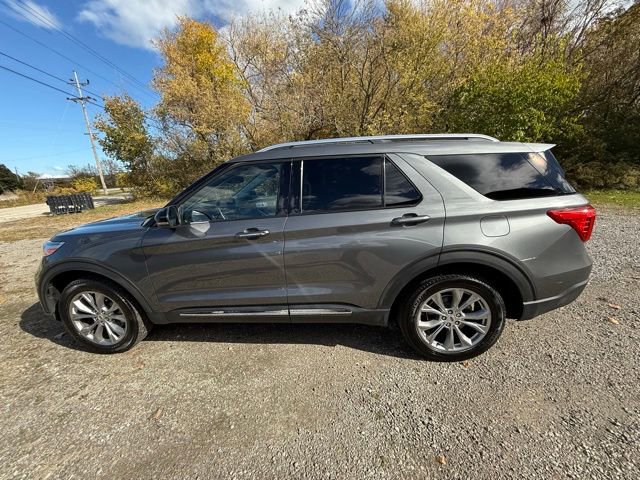 Used 2023 Ford Explorer Limited w/ Limited Technology Package image 13