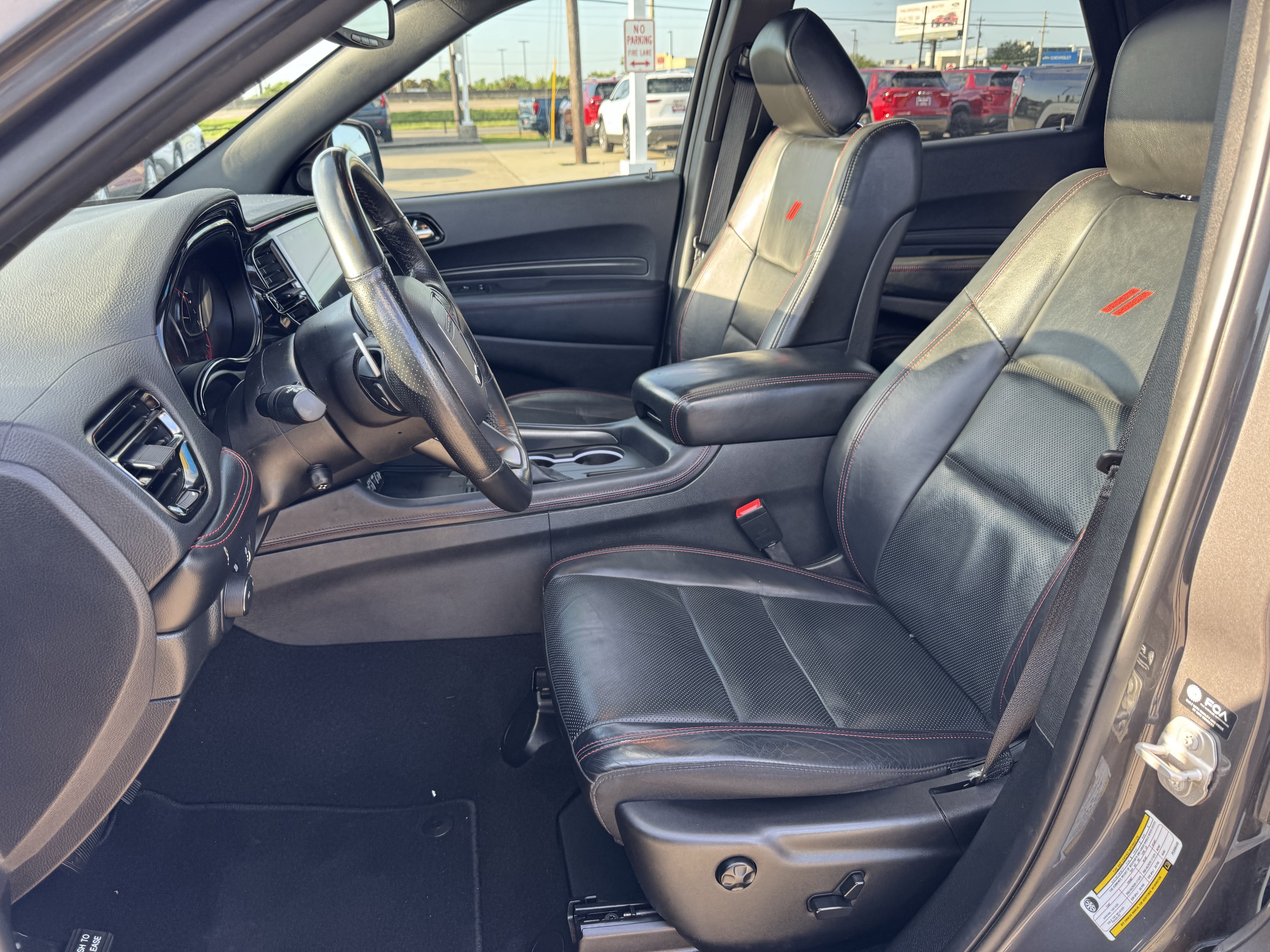 Used 2023 Dodge Durango R/T w/ Tow 'N Go Package AWD/4WD image 24