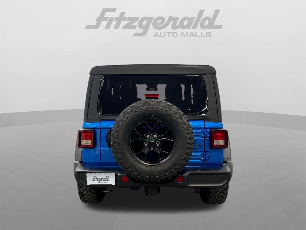 Used 2025 Jeep Wrangler Sport AWD/4WD image 15