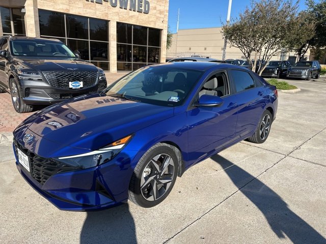 Used 2023 Hyundai Elantra SEL w/ Convenience Package