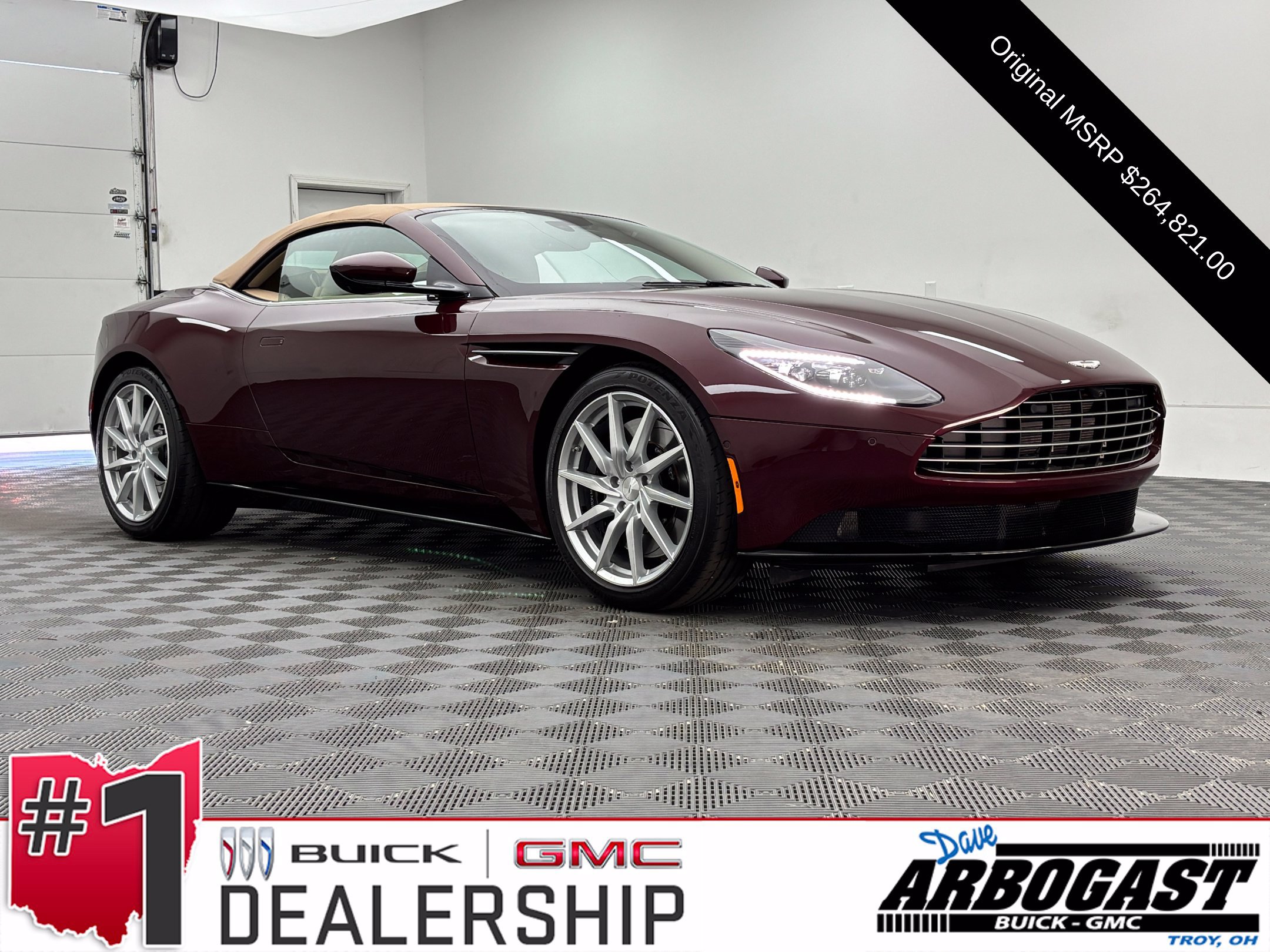Used 2019 Aston Martin DB11 Volante RWD image 1