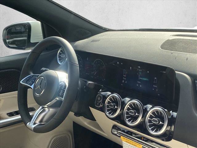 Certified 2025 Mercedes-Benz GLA 250 image 26