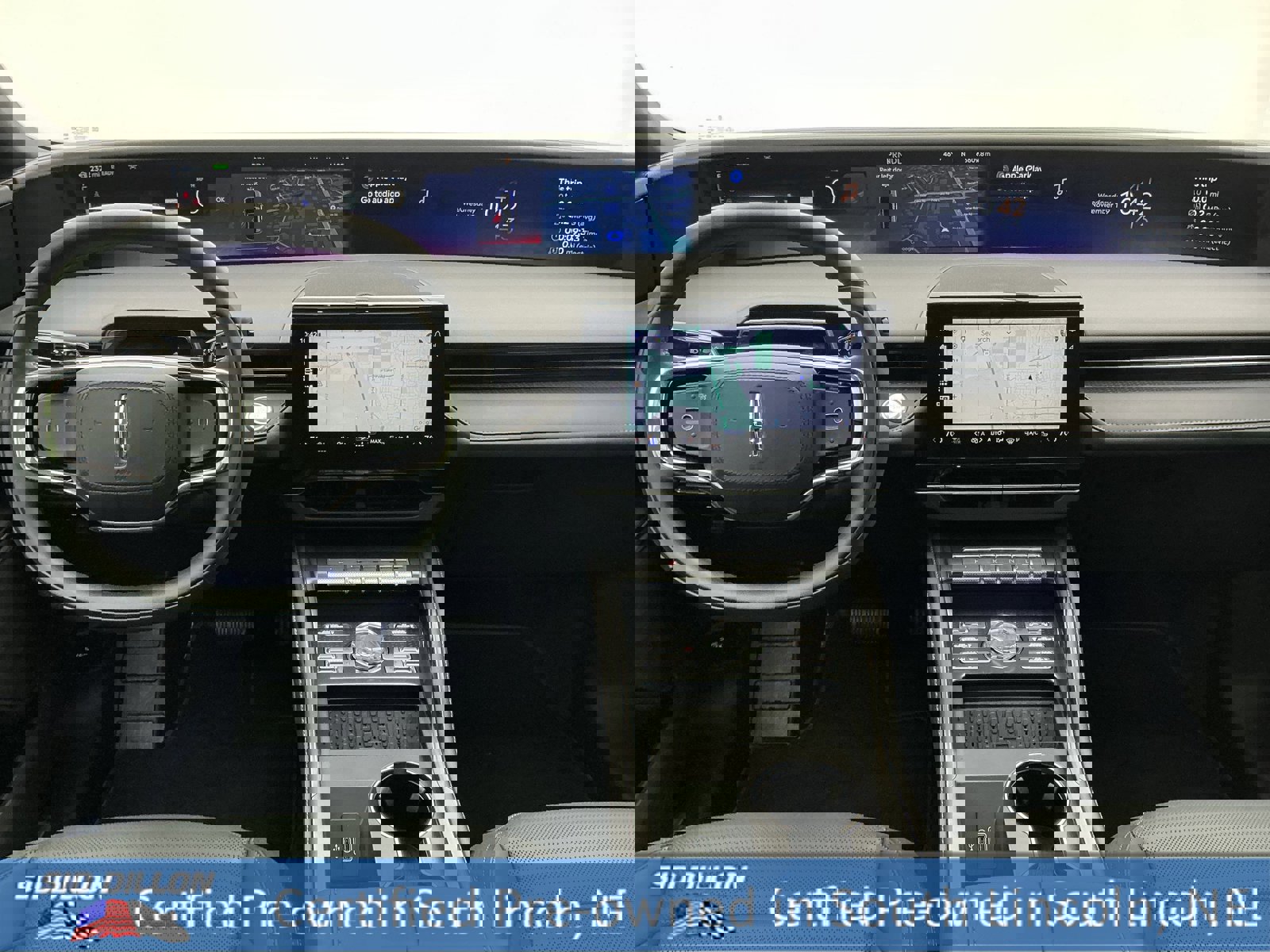 Used 2025 Lincoln Nautilus Reserve w/ Jet Appearance Package image 20