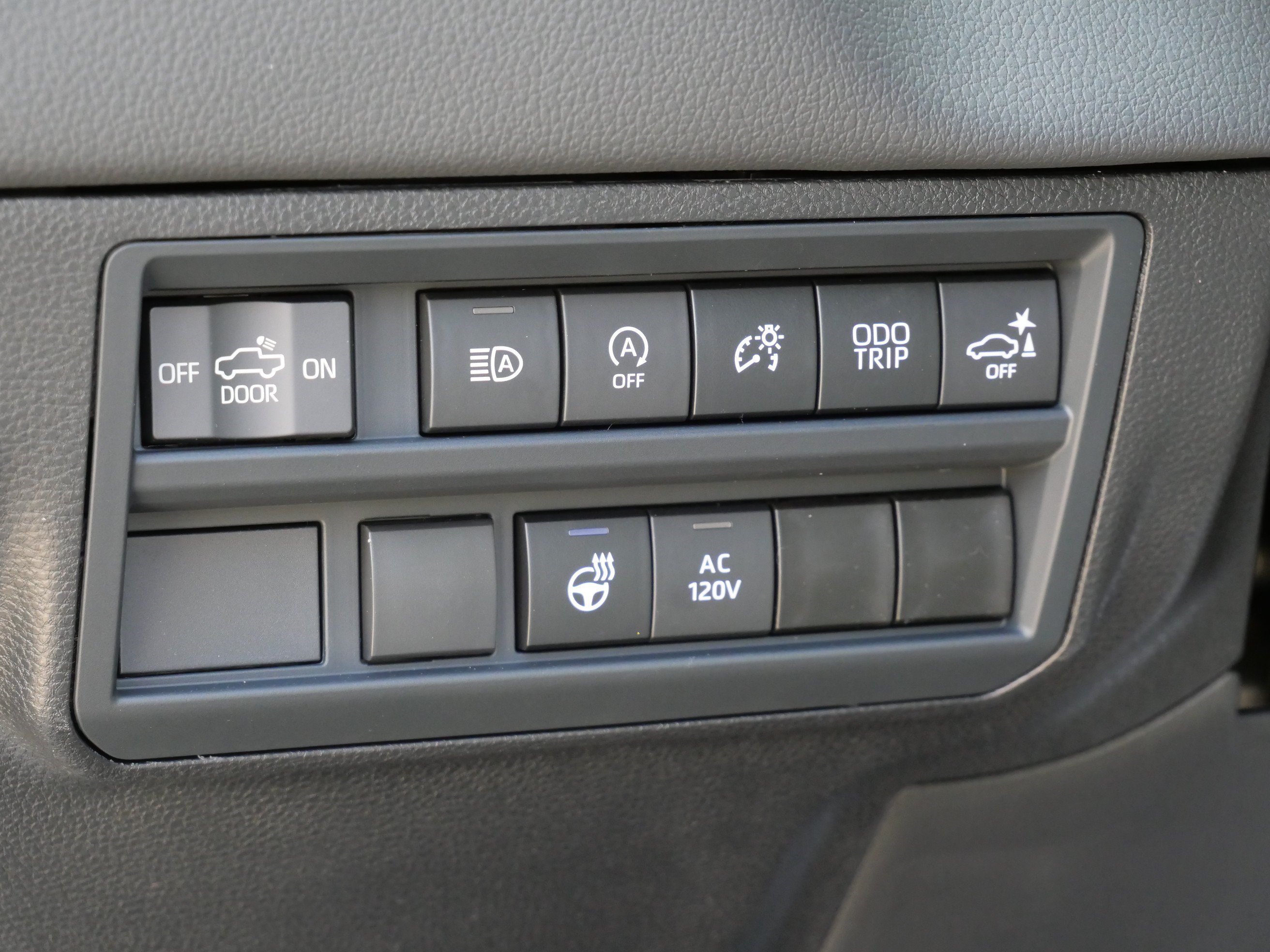 New 2026 Toyota Tundra Limited w/ TRD Off-Road Package AWD/4WD image 7