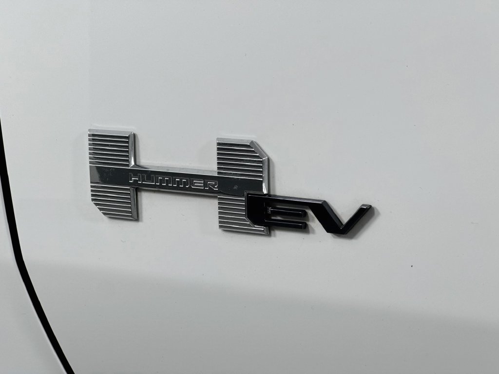 Used 2024 GMC Hummer EV 2X AWD/4WD image 11