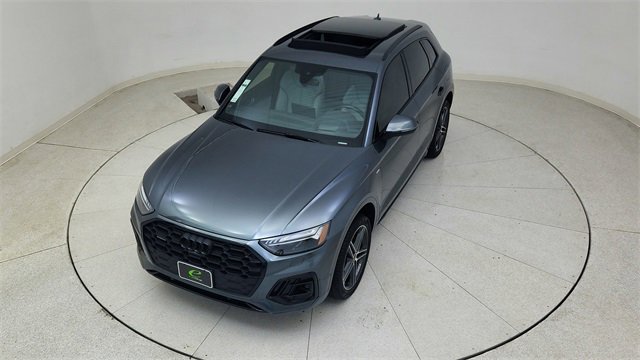 Used 2024 Audi Q5 e Prestige w/ Prestige Package image 83