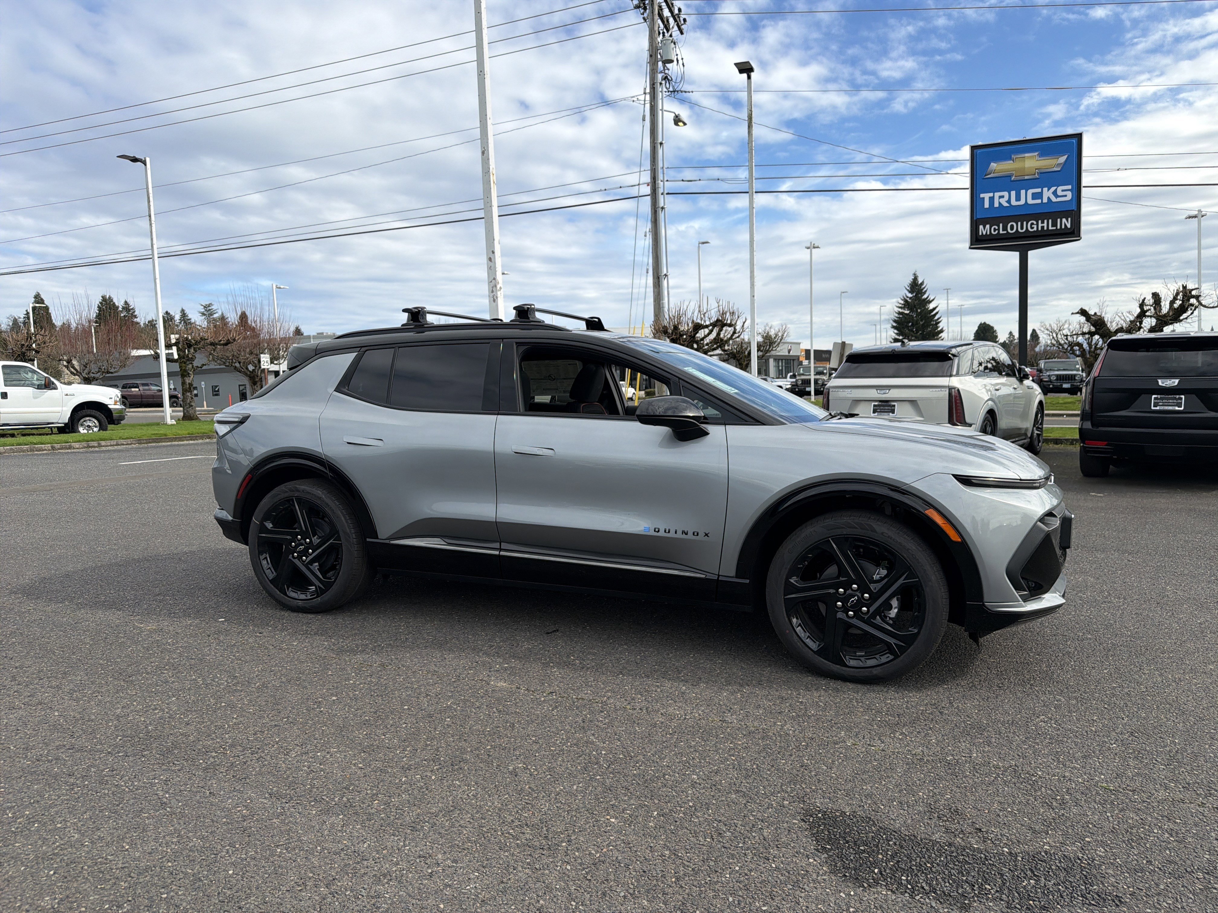New 2026 Chevrolet Equinox EV RS image 7
