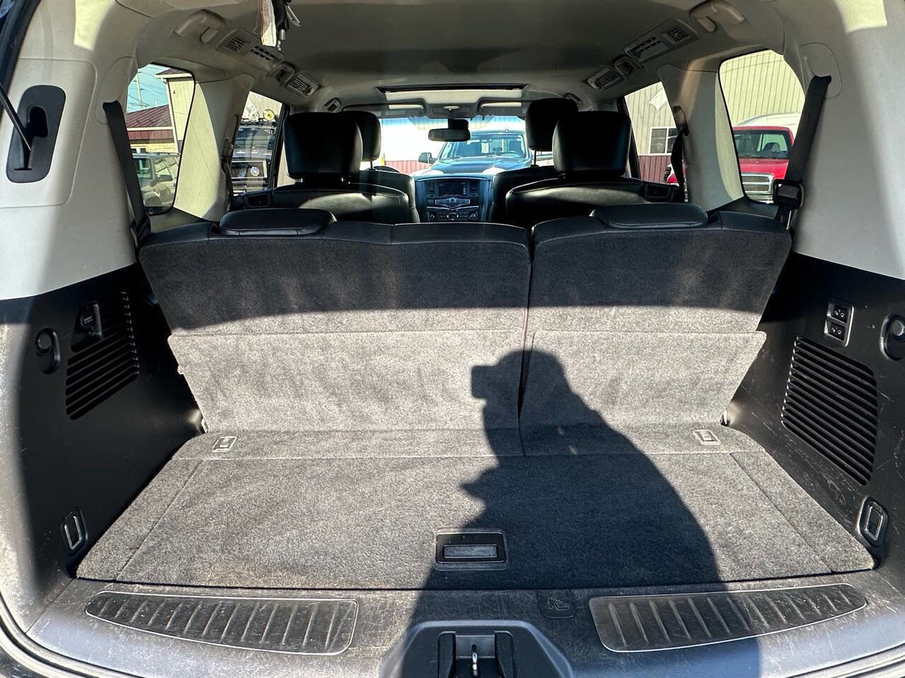 Used 2016 INFINITI QX80 4WD image 24