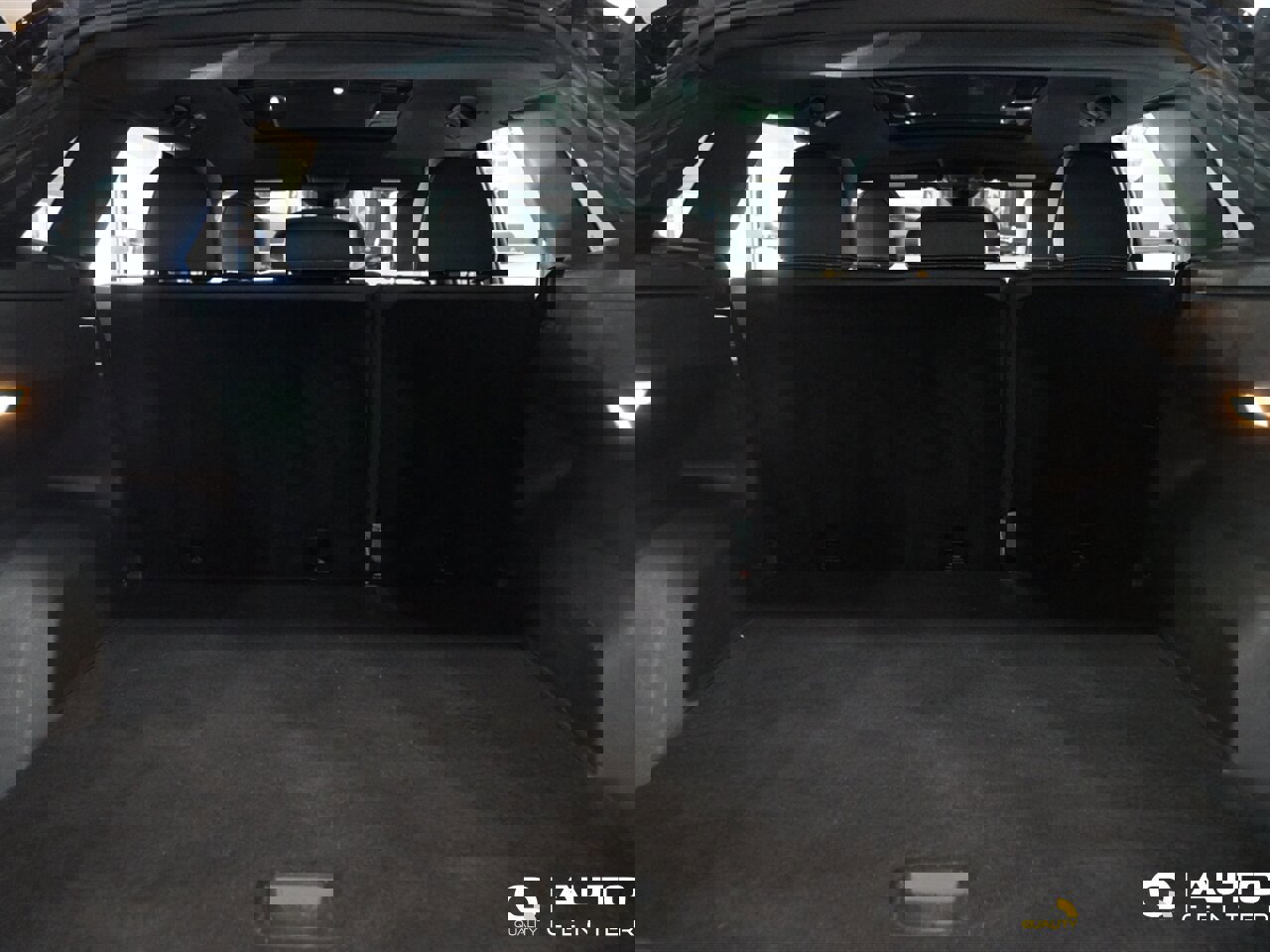 Used 2021 Volkswagen Atlas Cross Sport SEL Premium image 46