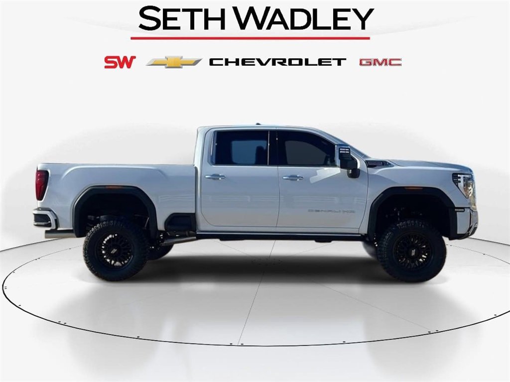 New 2025 GMC Sierra 2500 Denali w/ Denali Reserve Package image 8