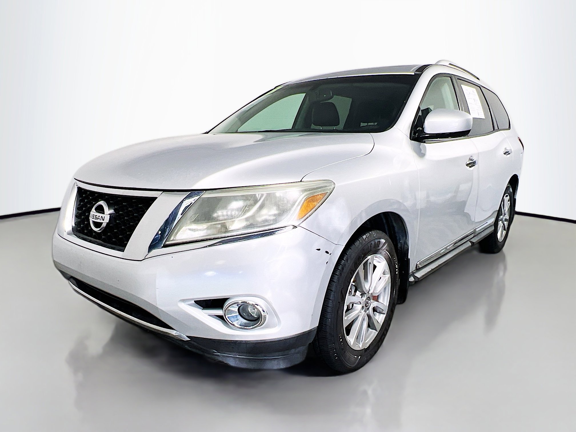 Used 2013 Nissan Pathfinder SL w/ SL Premium Pkg image 10
