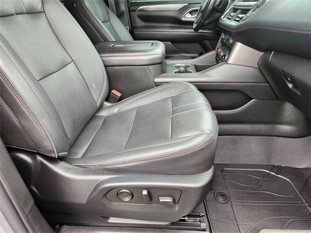 Used 2023 Chevrolet Suburban RST image 17