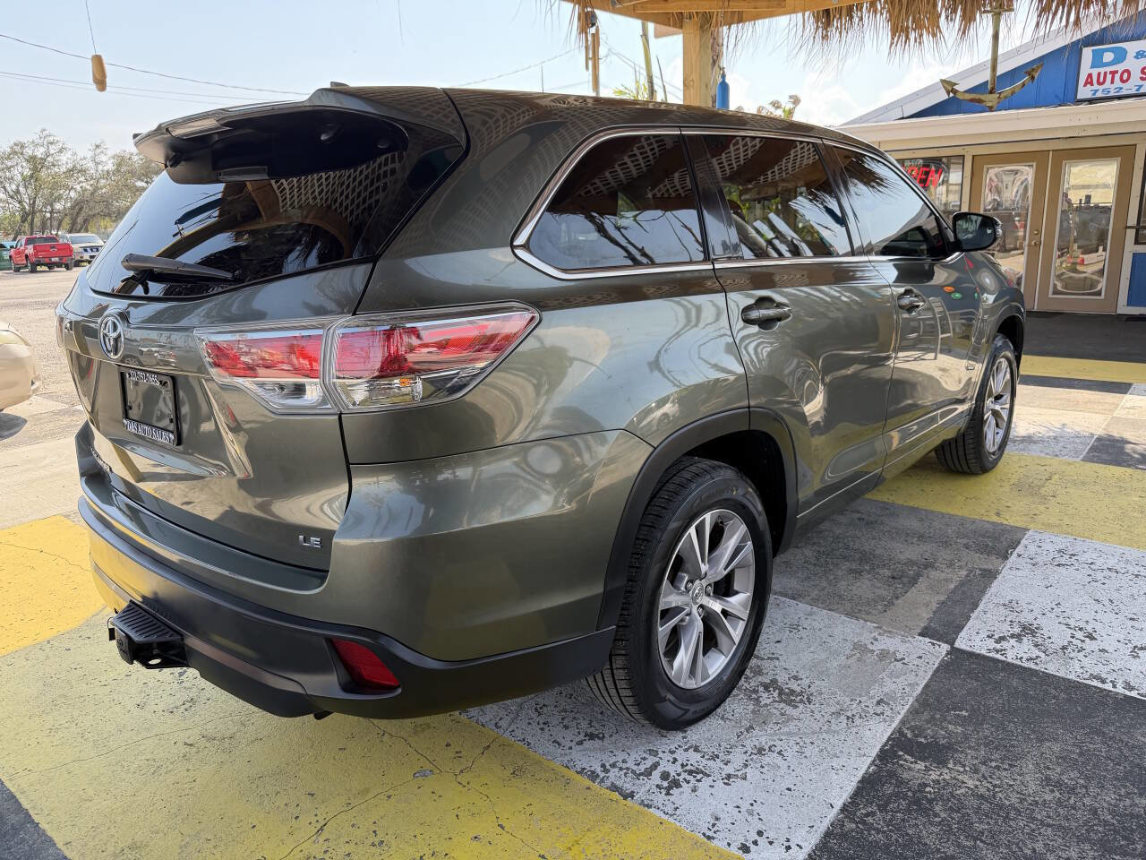 Used 2015 Toyota Highlander Plus image 5