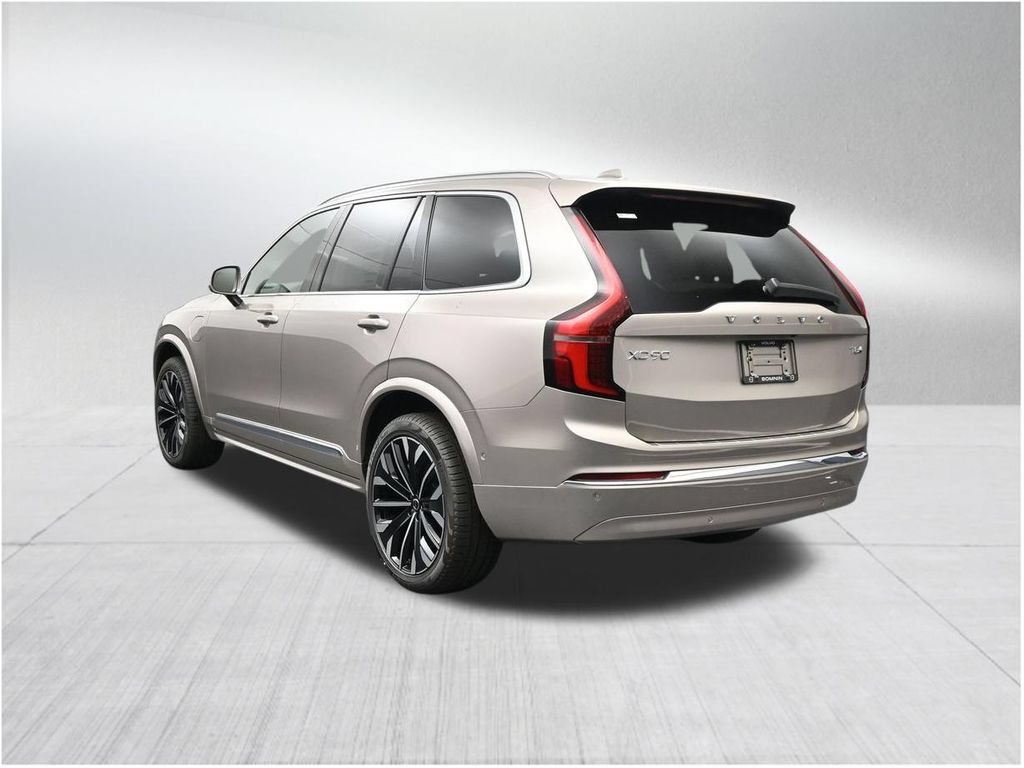New 2026 Volvo XC90 T8 Plus w/ Protection Package Premier AWD/4WD image 3